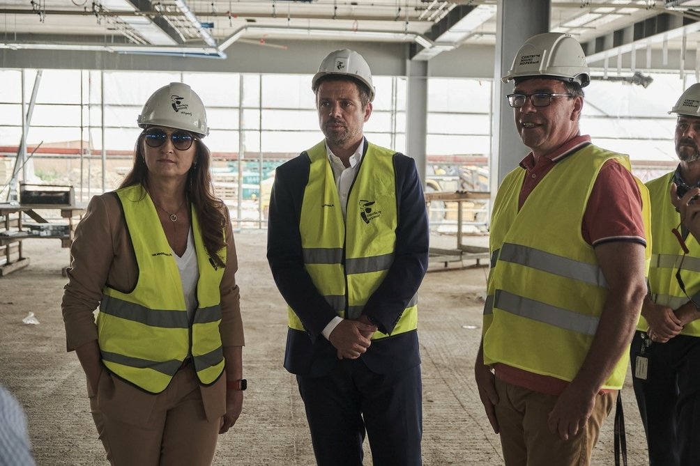 Na zdjęciu dyrektor CNK Robert Firmhofer oraz wiceprezydent Warszawy, Beata kaznowska